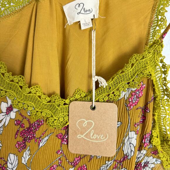 L Love NWT Mustard Yellow Floral Crepe Texture & Lace Cold Shoulder Mini Dress - Picture 8 of 10